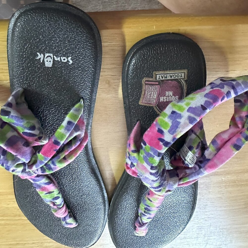 sandals